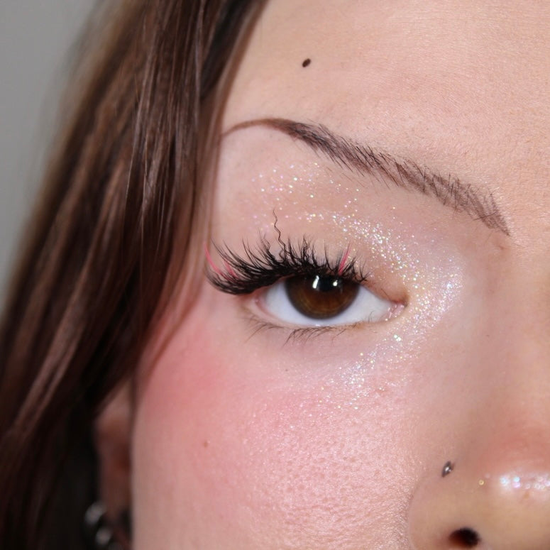 Wavy Lashes